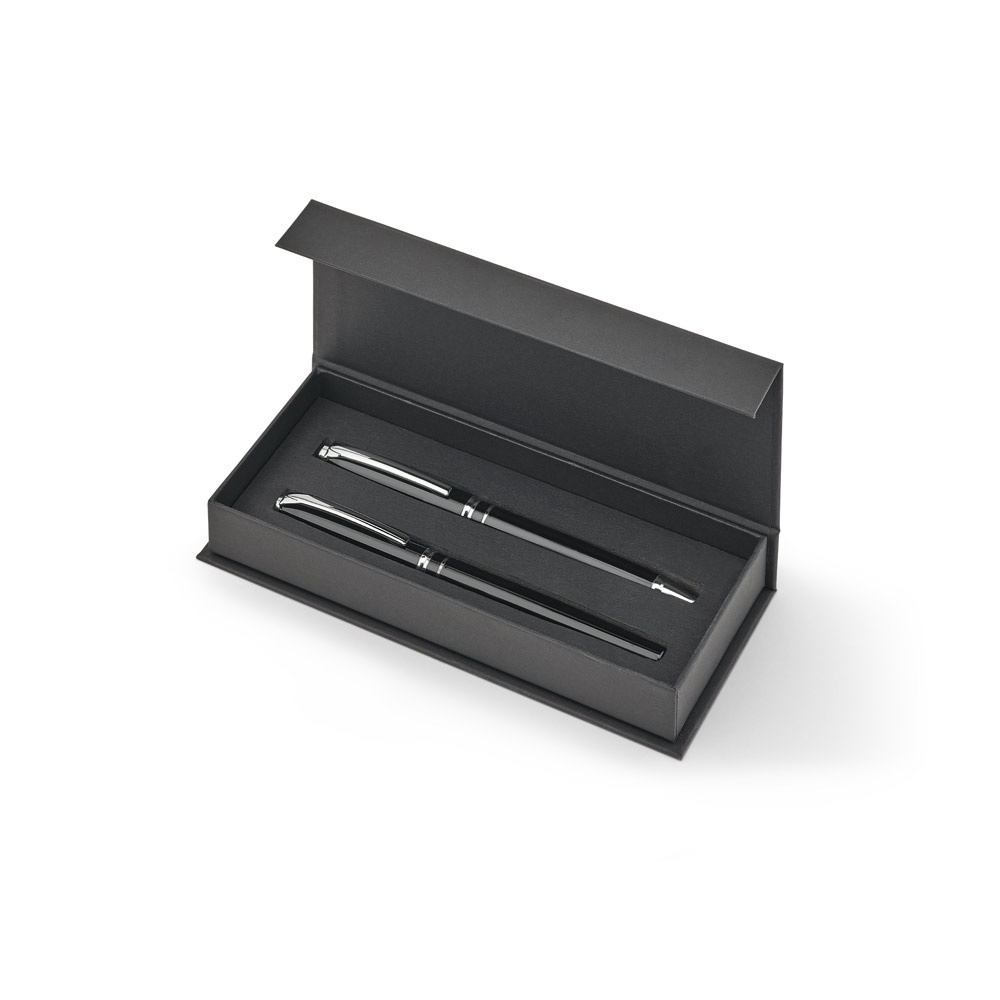 SARAMAGO. Coffret haut de gamme comprenant 1 stylo à bille et 1 stylo roller en cuivre et acier inoxydable, à encre bleue