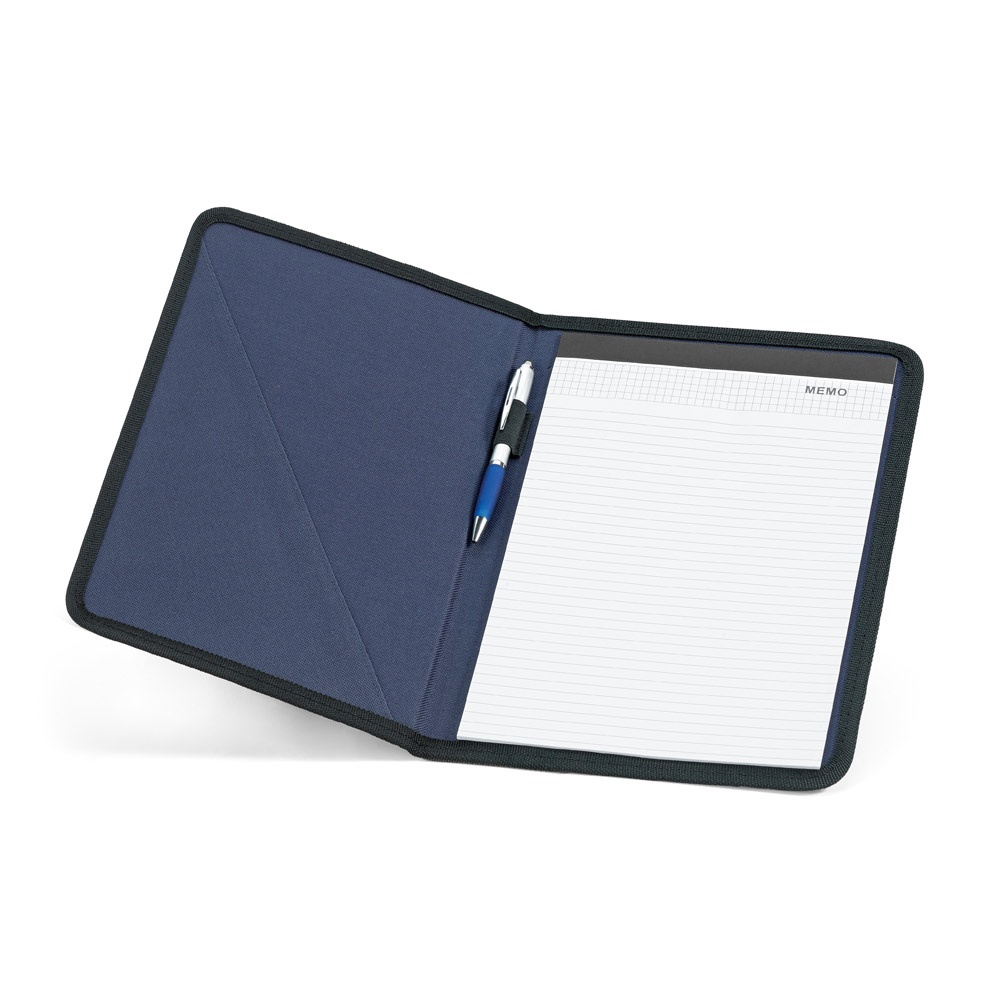 CUSSLER. Porte-documents A4 en 600D avec bloc de feuilles lignées