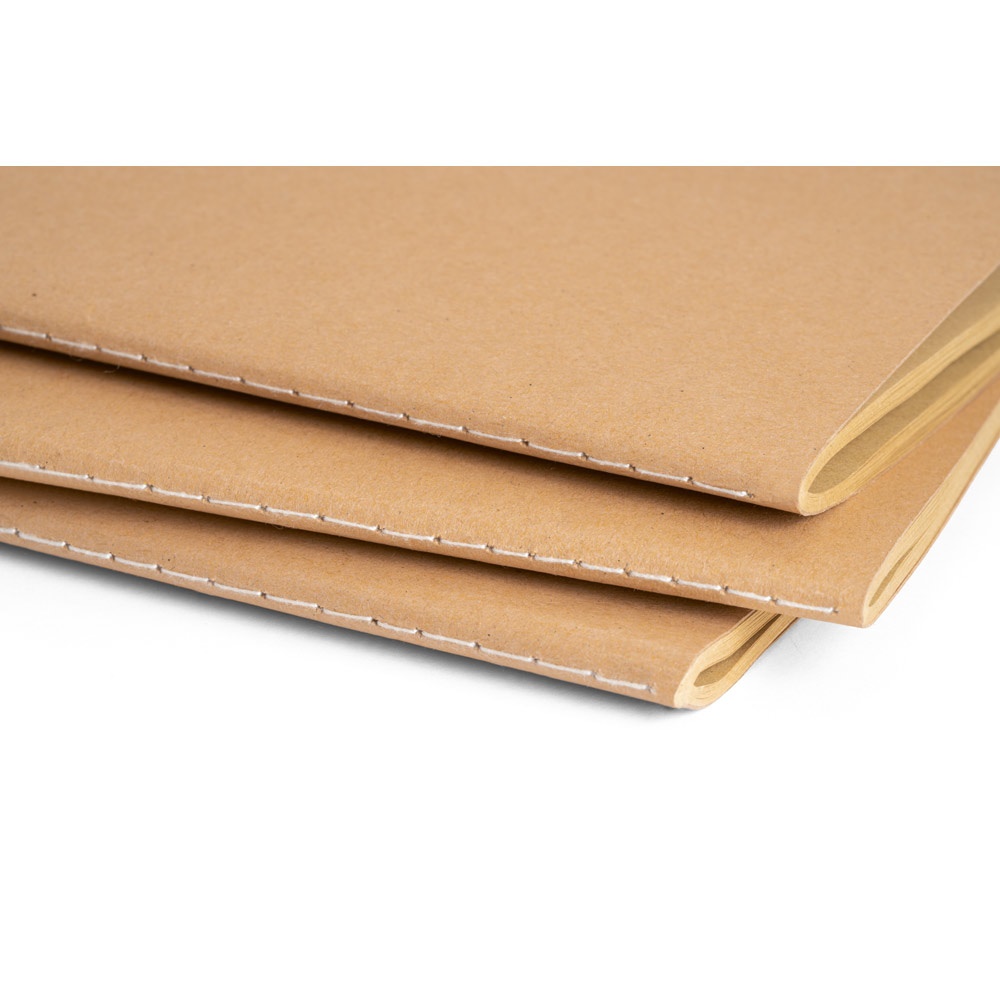 ALCOTT A4. Bloc-notes A4 à couverture cartonnée (250 g/m²) et pages unies