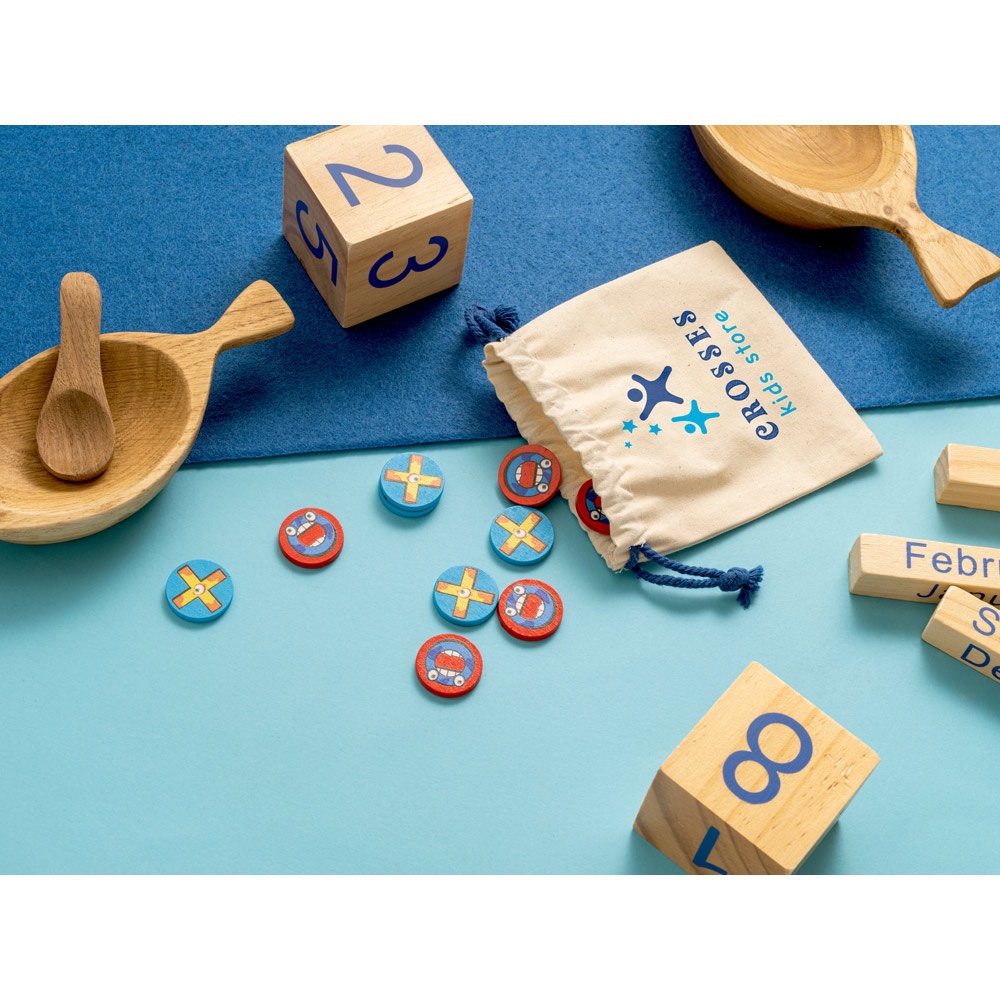CROSSES. Jeu du morpion classique avec 10 pièces en contreplaqué