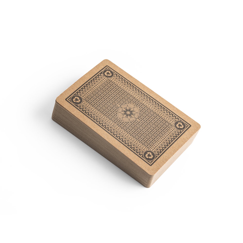 FISCHER. Jeu de 54 cartes classiques en papier kraft, fabriquée à partir de matériaux certifiés FSC™ et d'autres matériaux contrôlés