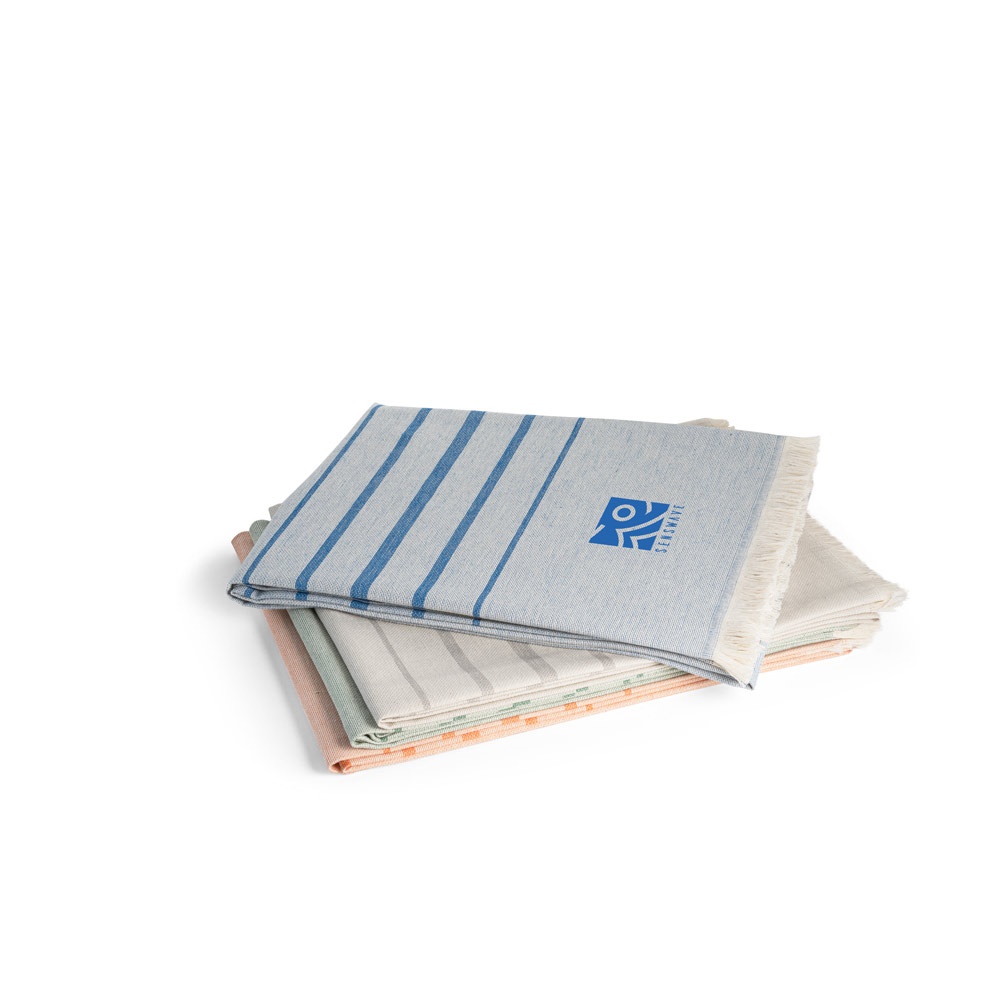 Vue 12 de CAPLAN. Serviette multifonctionnelle (260 g/m²) composée de coton léger et résistant (90%) et de coton recyclé (10%)