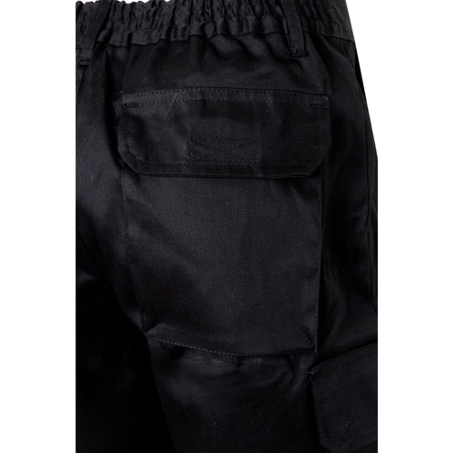 VL CHIONE. Bermudas em sarja multibolsos (200g/m²), em algodão (35%) e poliéster (65%)