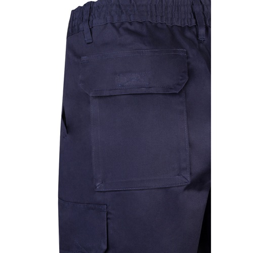 VL CHIONE. Bermudas em sarja multibolsos (200g/m²), em algodão (35%) e poliéster (65%)