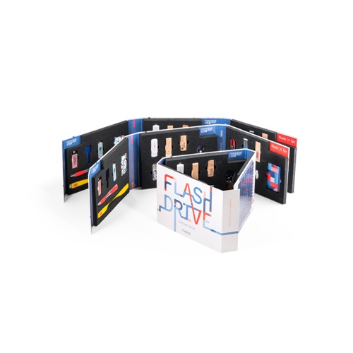FLASH DRIVE SHOWCASE. Mostruário de pen drives personalizado