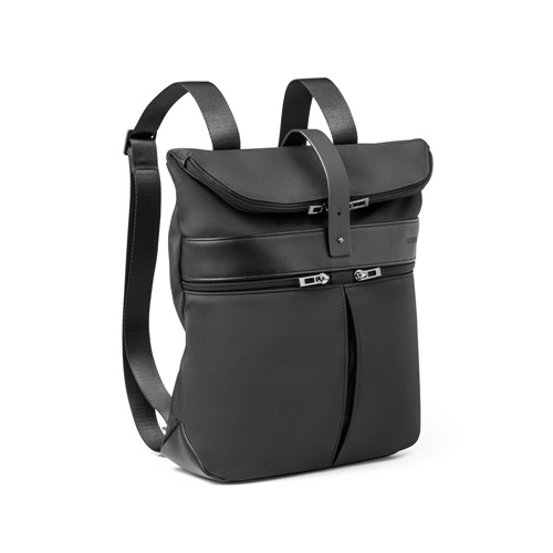 ROVER BACKPACK. Mochila em microfibra e PU
