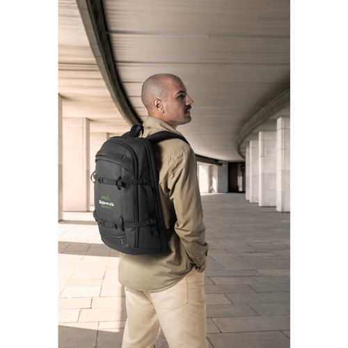 KAMPALA. Mochila para computador portátil em poliéster reciclado 900D de alta densidade, com revestimento resistente à água e forro em poliéster reciclado 210D 17'3"