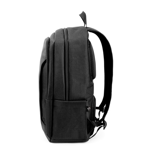 DRAMMEN. Mochila para computador portátil em poliéster reciclado 600D de alta densidade