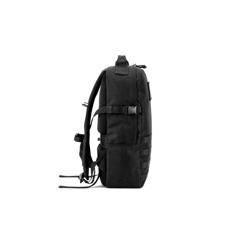 EDINBURGH BPACK. Mochila estilo militar em poliéster reciclado 600D, de alta densidade e forro em poliéster reciclado 210D 17'3"