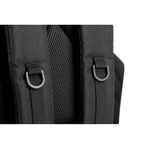 EDINBURGH BPACK. Mochila estilo militar em poliéster reciclado 600D, de alta densidade e forro em poliéster reciclado 210D 17'3"