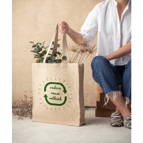 PADOVA. Saco em juco (275 g/m²) com bolso interior em 100% algodão (120 g/m²)