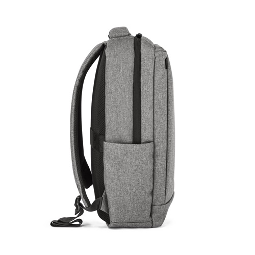 BOLOGNA. Mochila para computador portátil 15'6" em poliéster 300D