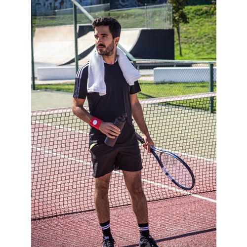 FEDERER. Garrafa em 90% de aço inoxidável reciclado 570 mL