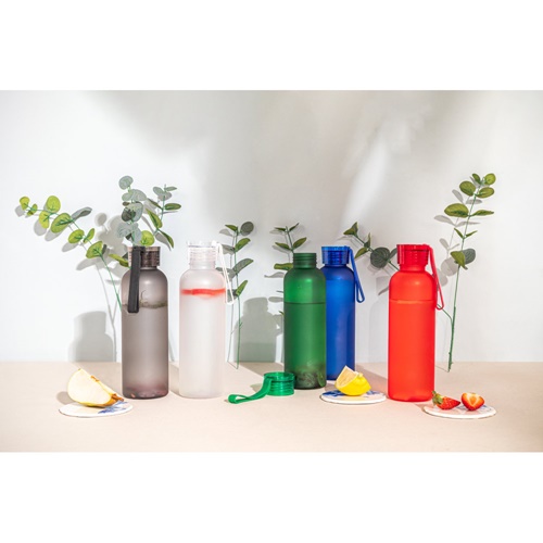 RIO rPET. Garrafa em PET reciclado (100% rPET) com acabamento mate 600 mL