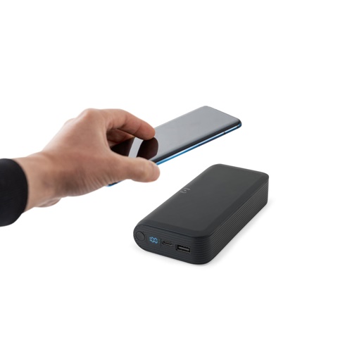 BECKER 20. Power bank 20'000 mAh em ABS reciclado (100% rABS) com carregador wireless super rápido 15W