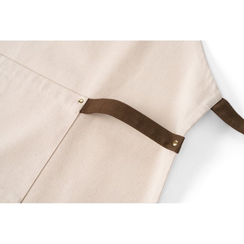 HOLM. Avental em 100% algodão canvas (320 g/m²) com detalhes em metal