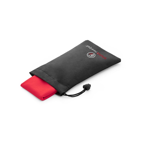 BERNAL. Toalha de desporto refrescante em poliéster reciclado (100% rPET) com bolsa em non-woven